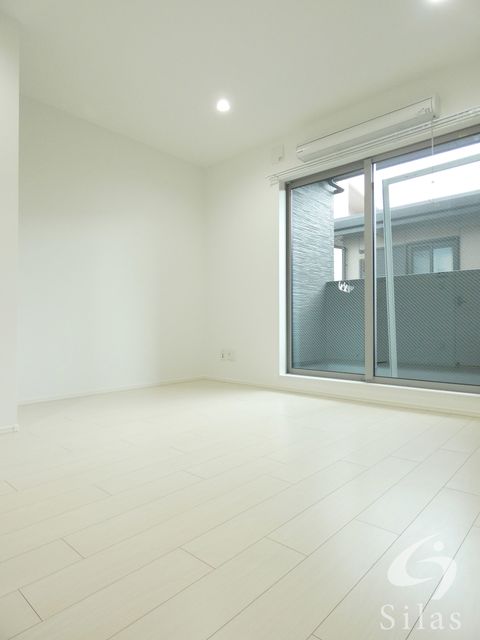 居室・リビング　同仕様