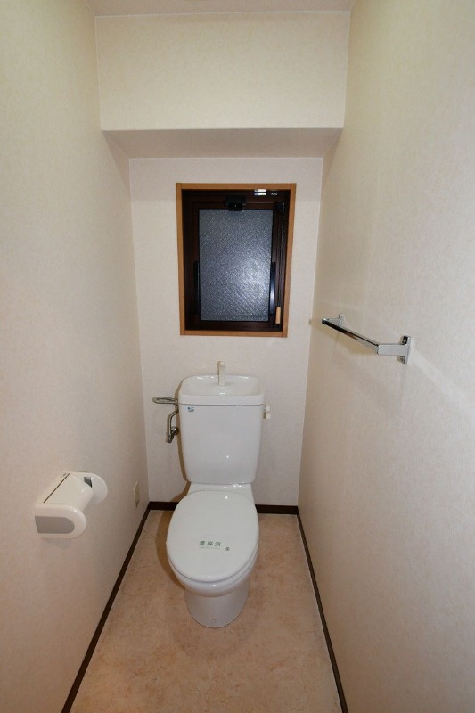 トイレ　別号室イメージ