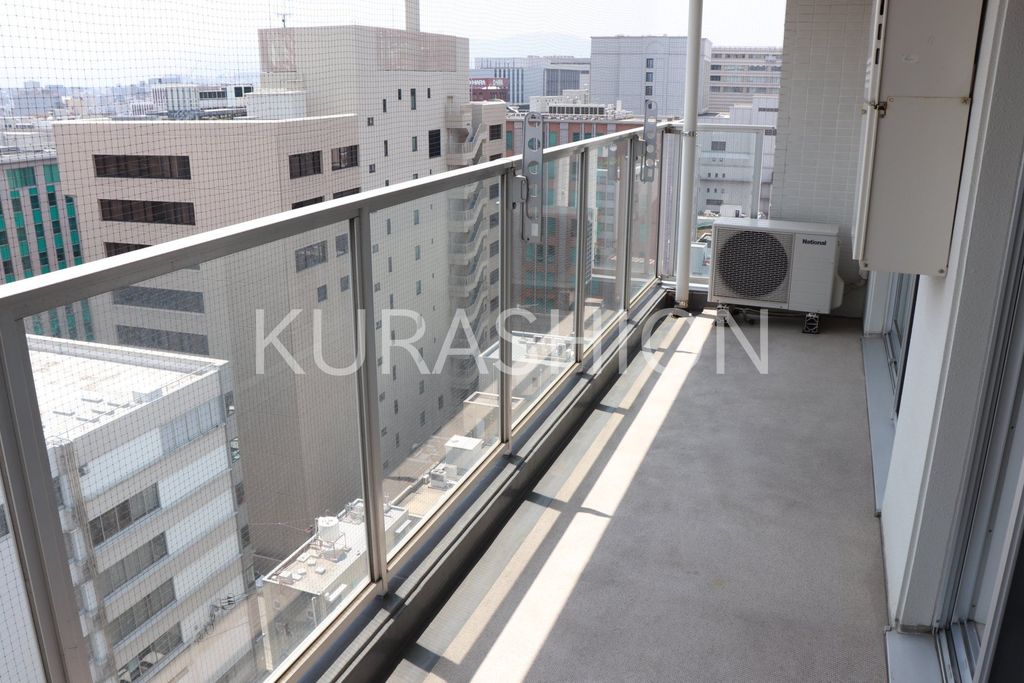 バルコニー　別部屋の写真になります