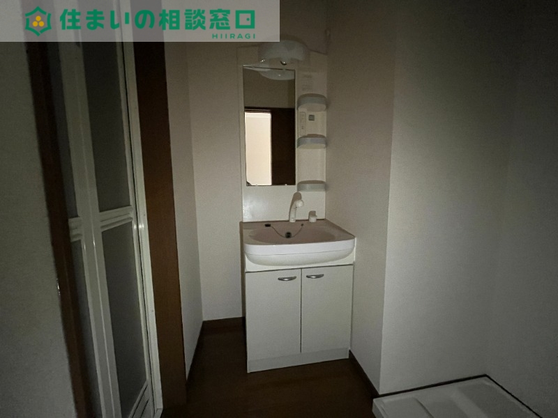 洗面設備　同型