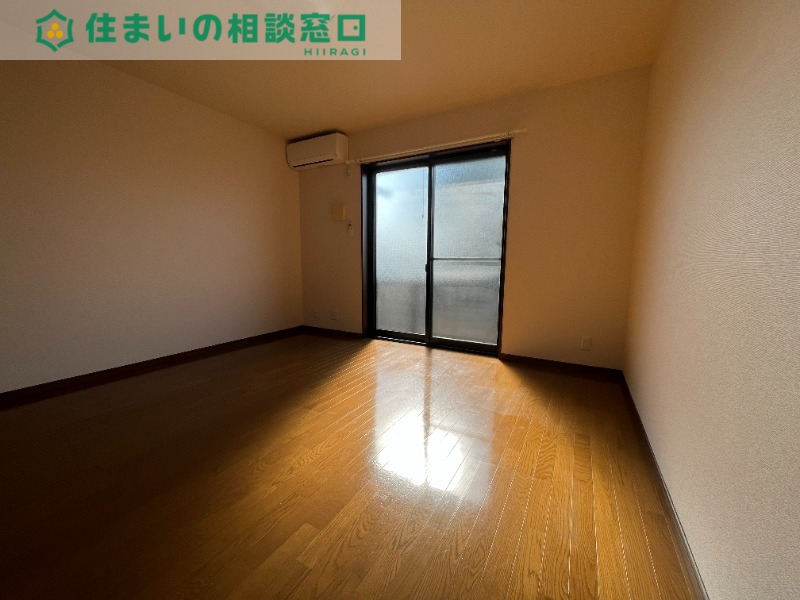 居室・リビング　同型