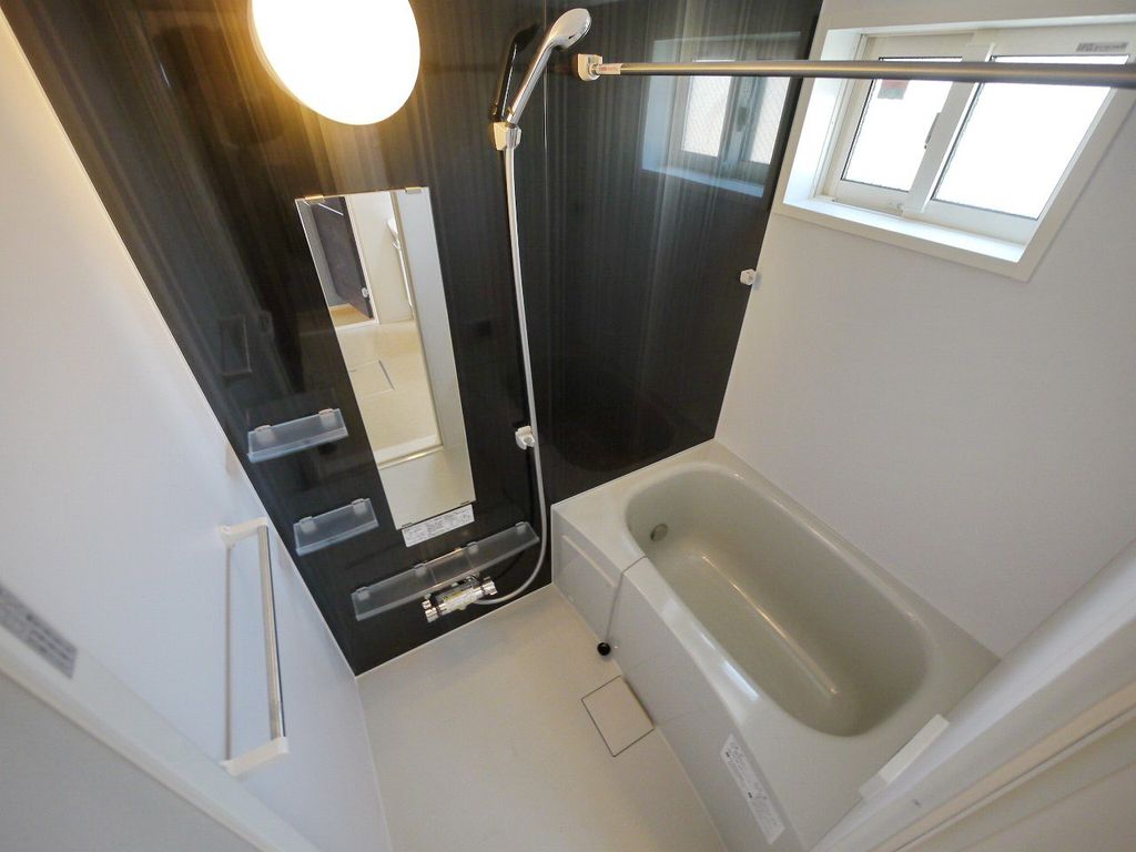 バス・シャワールーム　バス