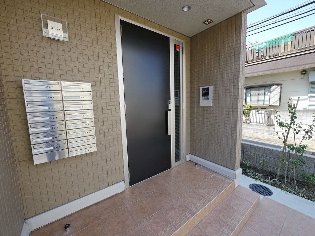 エントランス　エントランス