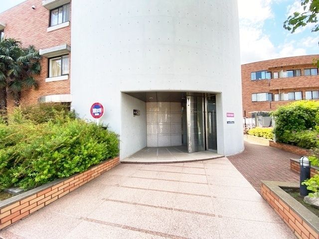 エントランス　ル・パティオ瀬田