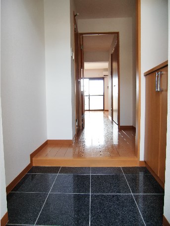 玄関　※現況優先