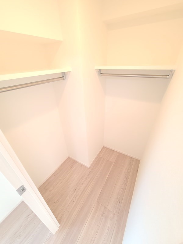 収納　ウォークインクローゼット