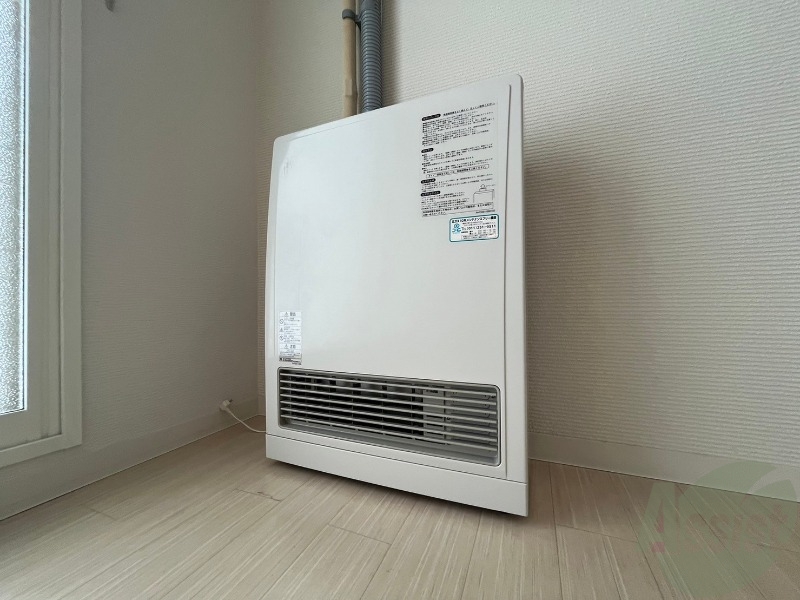 その他設備　都市ガスの暖房ですので冬場の光熱費も安心ですね！