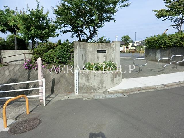 公園　みらいの見える丘公園（公園）まで790m