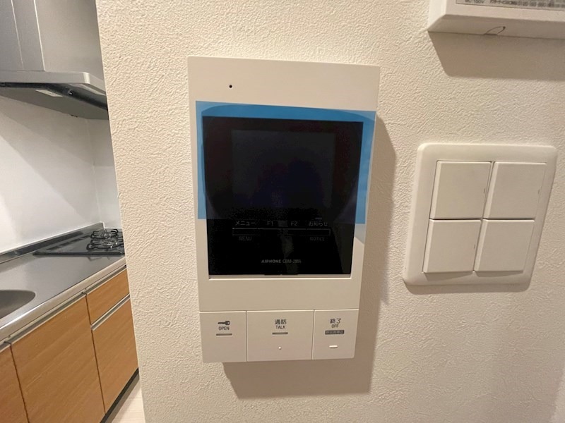 セキュリティ　同物件別部屋写真