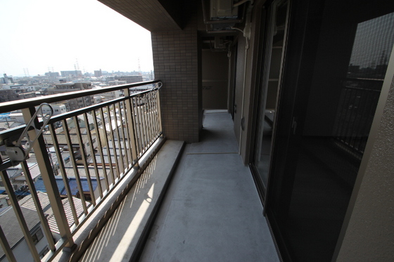 バルコニー　※別部屋の写真です