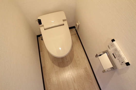 トイレ　※別部屋の写真です