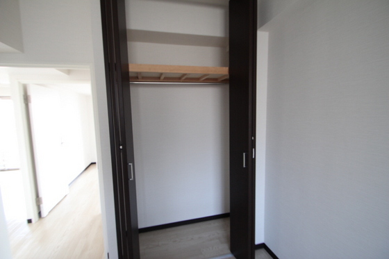 収納　※別部屋の写真です