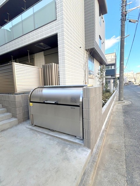 その他共有部分　★敷地内ごみストッカー★