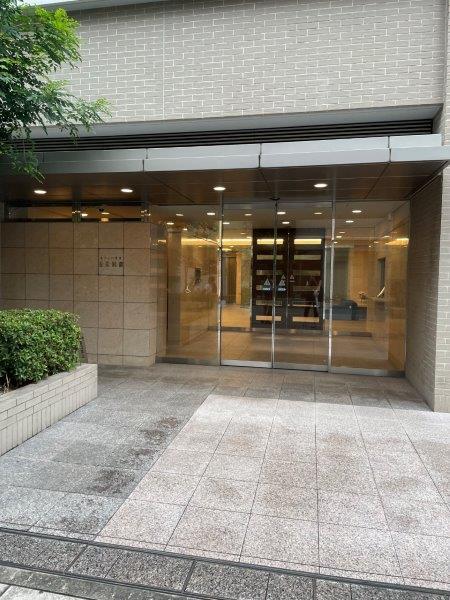 エントランス　エントランス