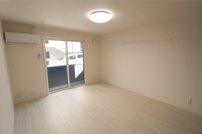 居室・リビング　図面と現状に相違がある場合には現状を優先