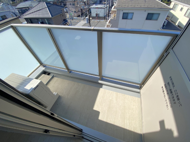 バルコニー　別室参考写真です。