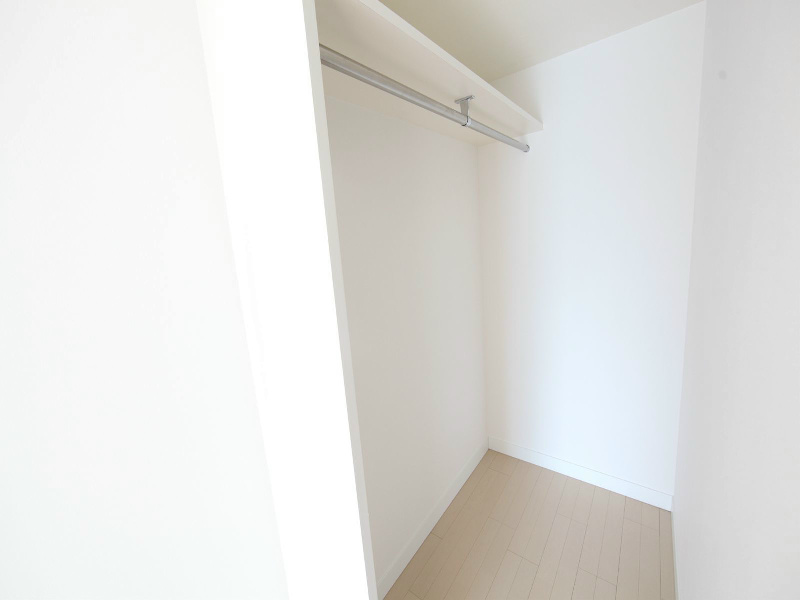 収納　ウォークインクローゼット付（収納充実してます）