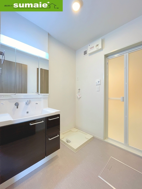 洗面設備　同仕様写真