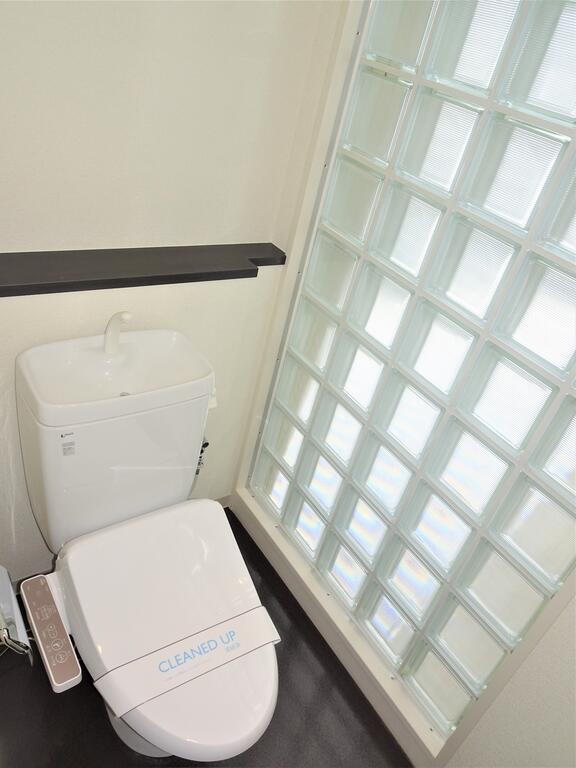 トイレ　温水洗浄便座あり