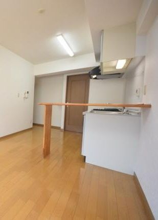 居室・リビング　※別部屋参考写真