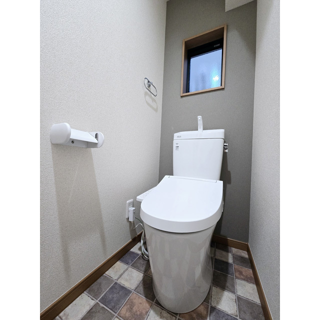 トイレ　トイレ