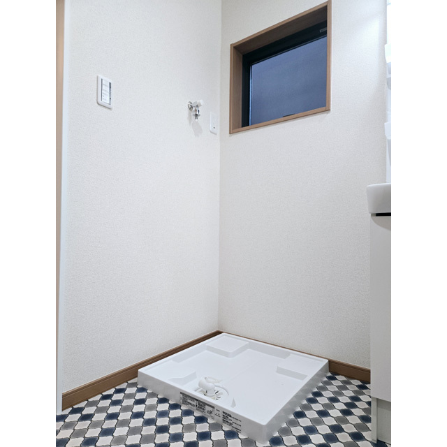 その他　洗濯機置き場