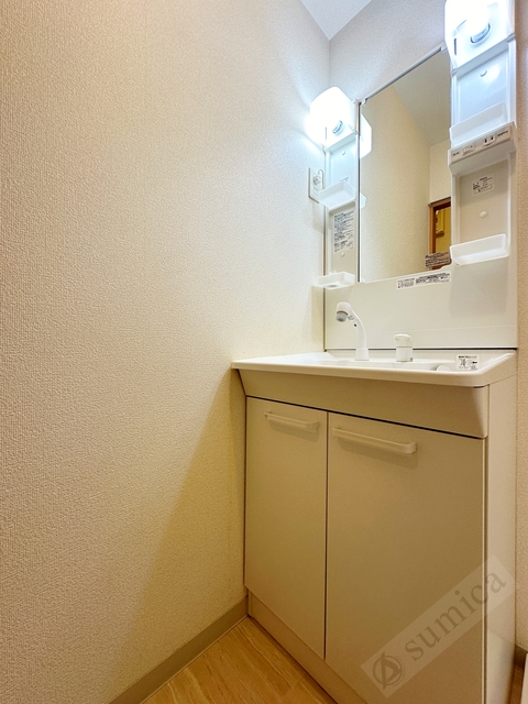 洗面設備　朝の身支度が楽々！！広い洗面＾＾