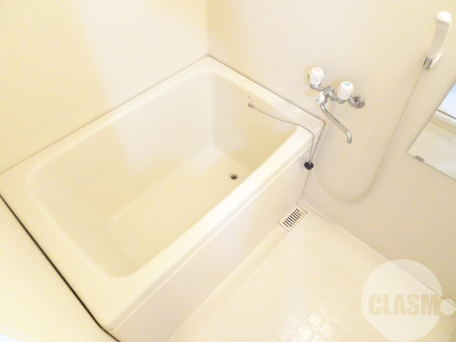 バス・シャワールーム　浴室乾燥機付きバス♪