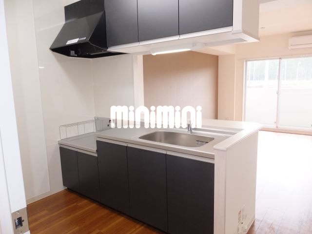 キッチン　※違うお部屋のお写真です。