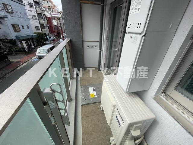 バルコニー　開放的で明るい空間を演出してくれるバルコニーです