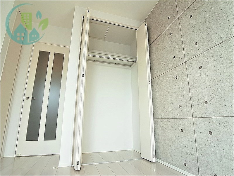 収納　メゾンコンフォール六甲（ネット無料）