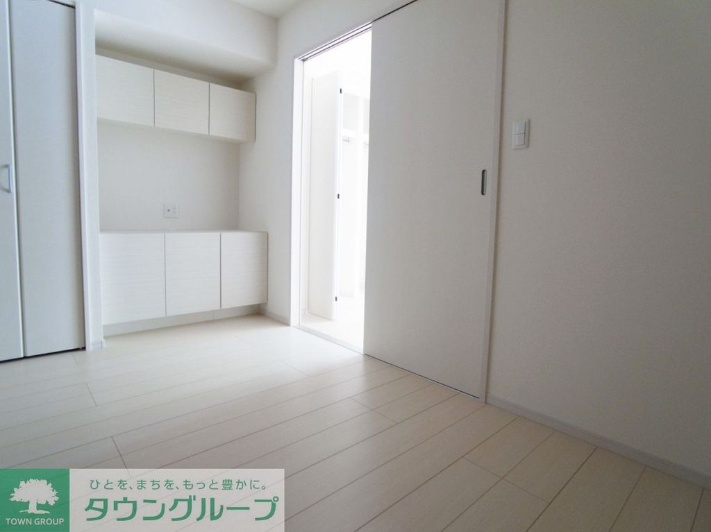 居室・リビング　★お部屋探しは株式会社タウンハウジング東京まで★