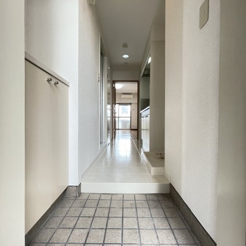 玄関　同仕様タイプです