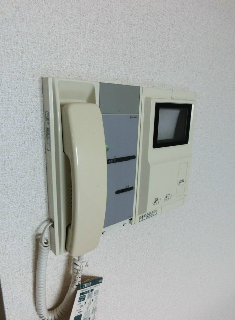 セキュリティ　★弊社の仲介手数料は全物件、賃料の半額＋税です★