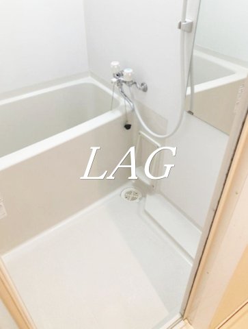 バス・シャワールーム　お風呂です。