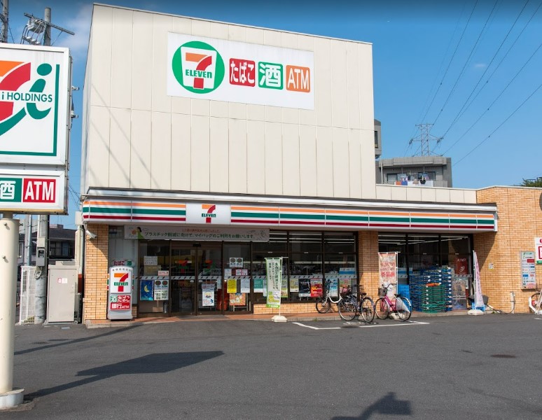 コンビニ　セブンイレブン 葛飾新柴又駅前店（コンビニ）まで484m