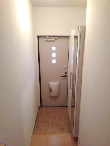 玄関　明るい玄関です