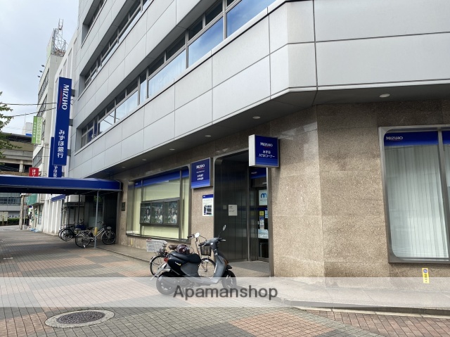 銀行　（株）みずほ銀行／大阪東支店（銀行）まで357m