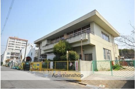 幼稚園・保育園　三笠保育園（幼稚園・保育園）まで2008m