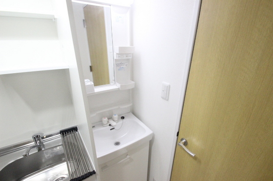 洗面設備　※別部屋の写真です