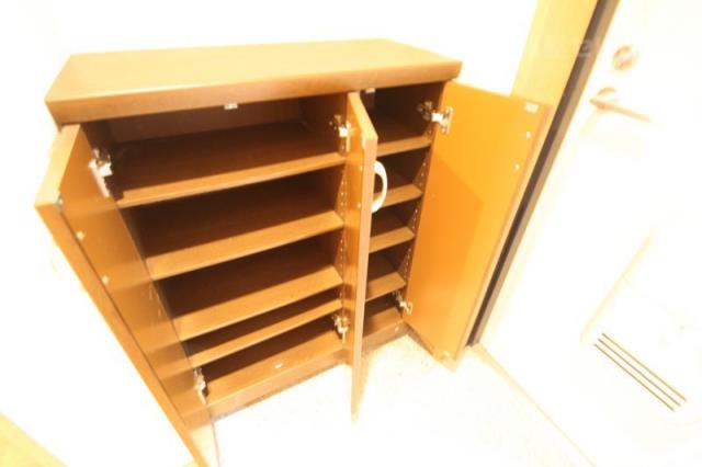 玄関　（イメージ写真）