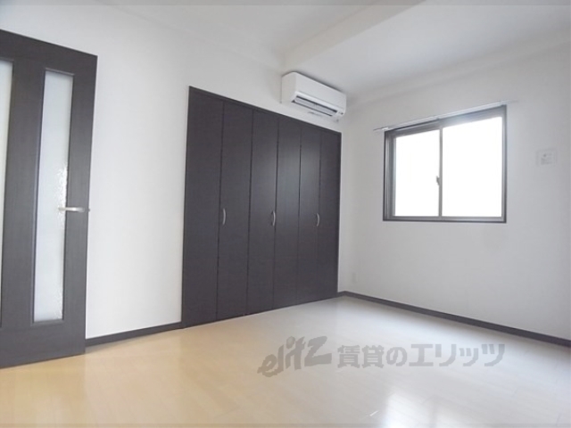 居室・リビング　洋室