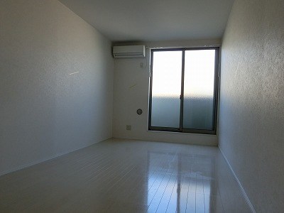 居室・リビング　305参考