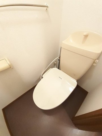 トイレ　シンプルで使いやすいトイレです