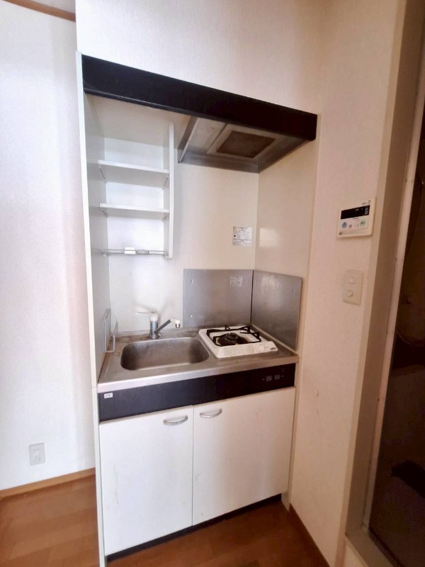 キッチン　※他部屋参考写真