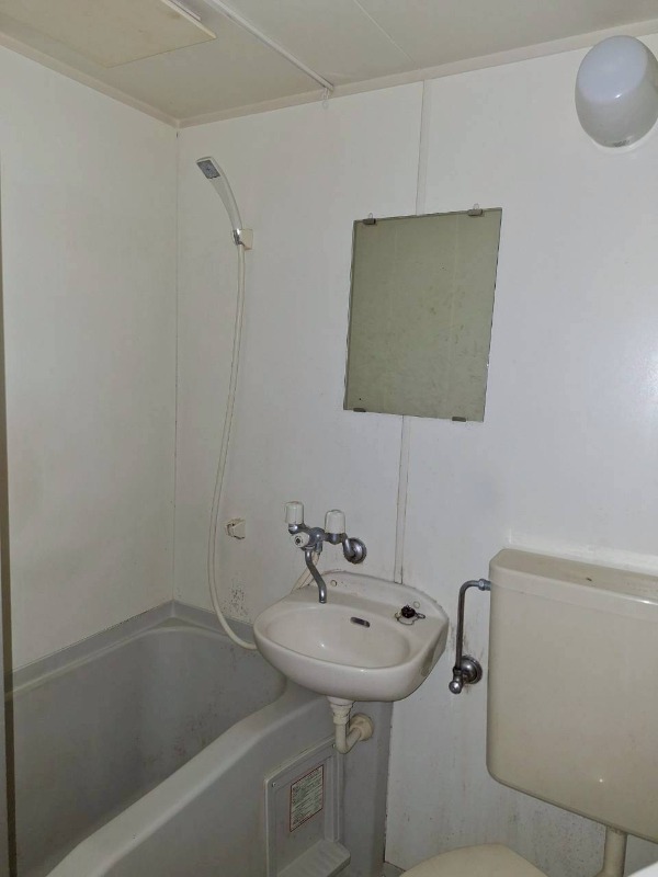 バス・シャワールーム　※他部屋参考写真