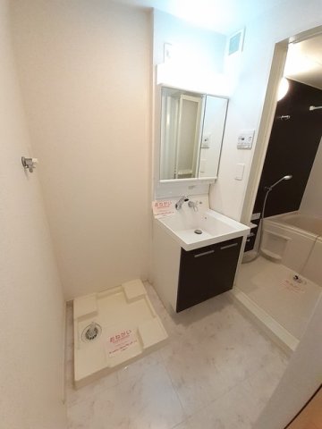 洗面設備　使いやすい洗面所です