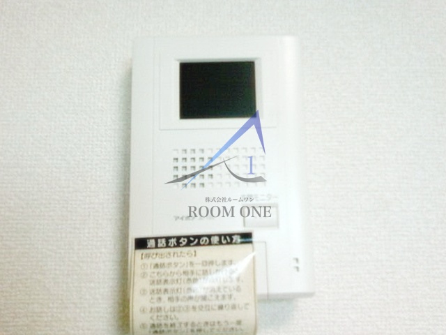 セキュリティ　モニター付きインターホンです。