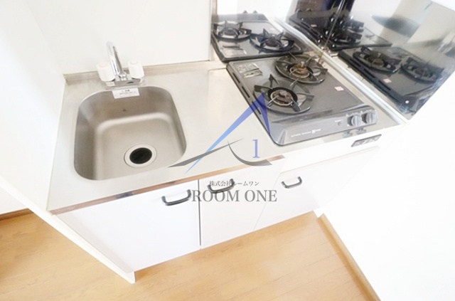 キッチン　キッチンです。