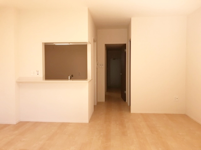 居室・リビング　開放感のあるゆったりとしたお部屋です♪